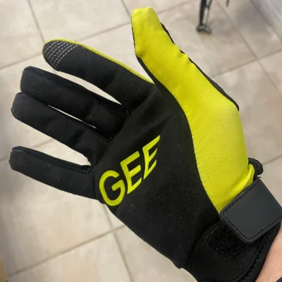 gants-asd-devaaant-interieur