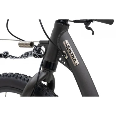 logo de la trottinette Kostka grise