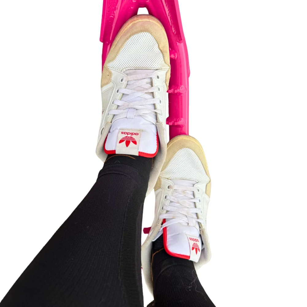 position pied trottinette